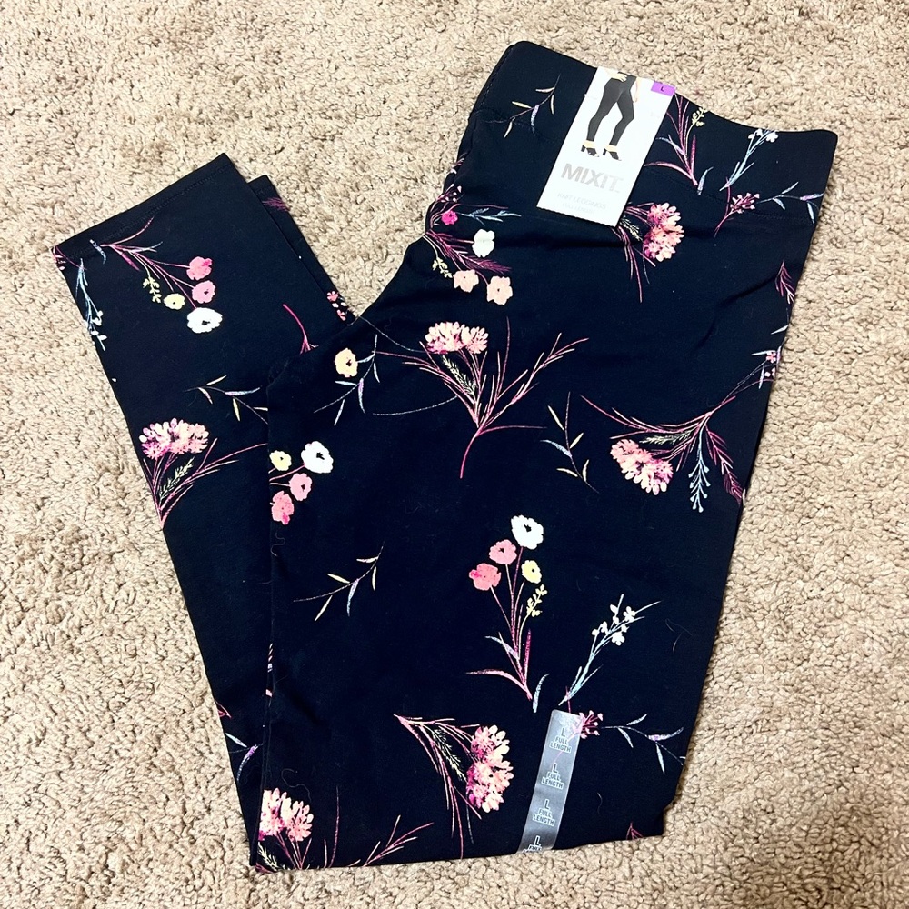 MIXIT Floral Leggings Size Large (JC Penny)